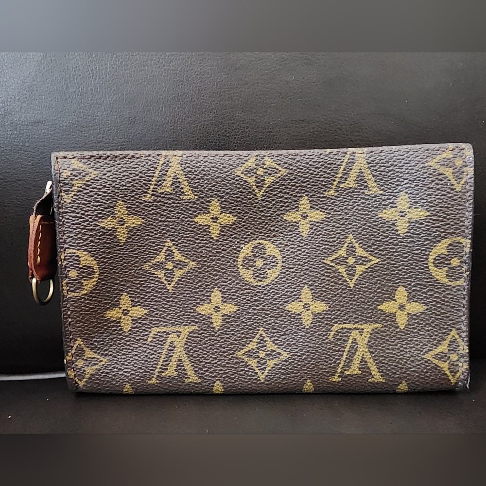 Louis Vuitton Mini Monogram Pouch